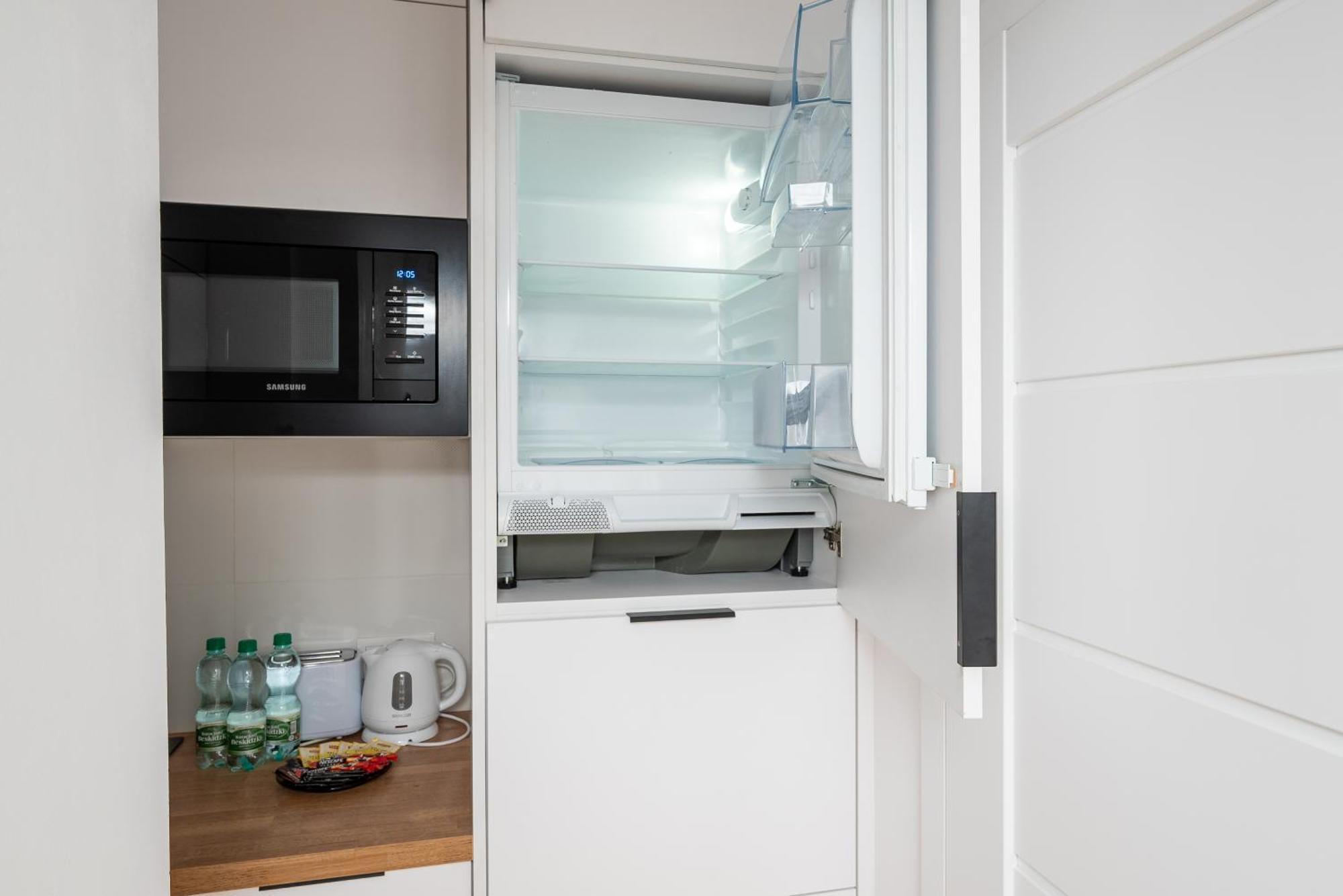 Krasinski Garden Comfort Apartment Варшава Экстерьер фото