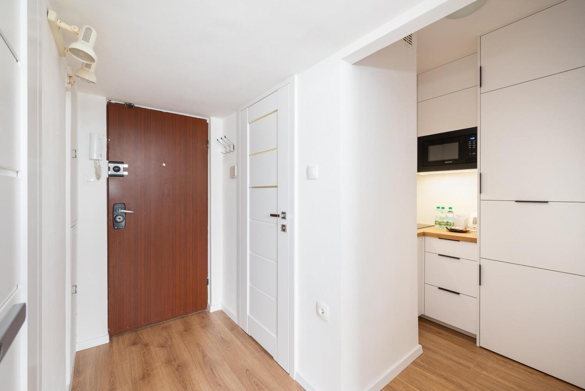 Krasinski Garden Comfort Apartment Варшава Экстерьер фото